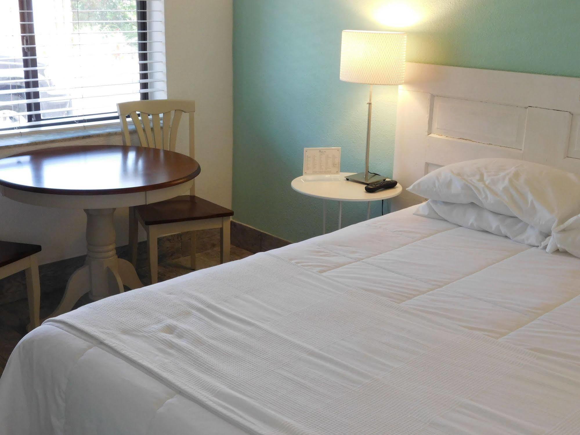My Sarasota Getaway Inn Nokomis Bagian luar foto